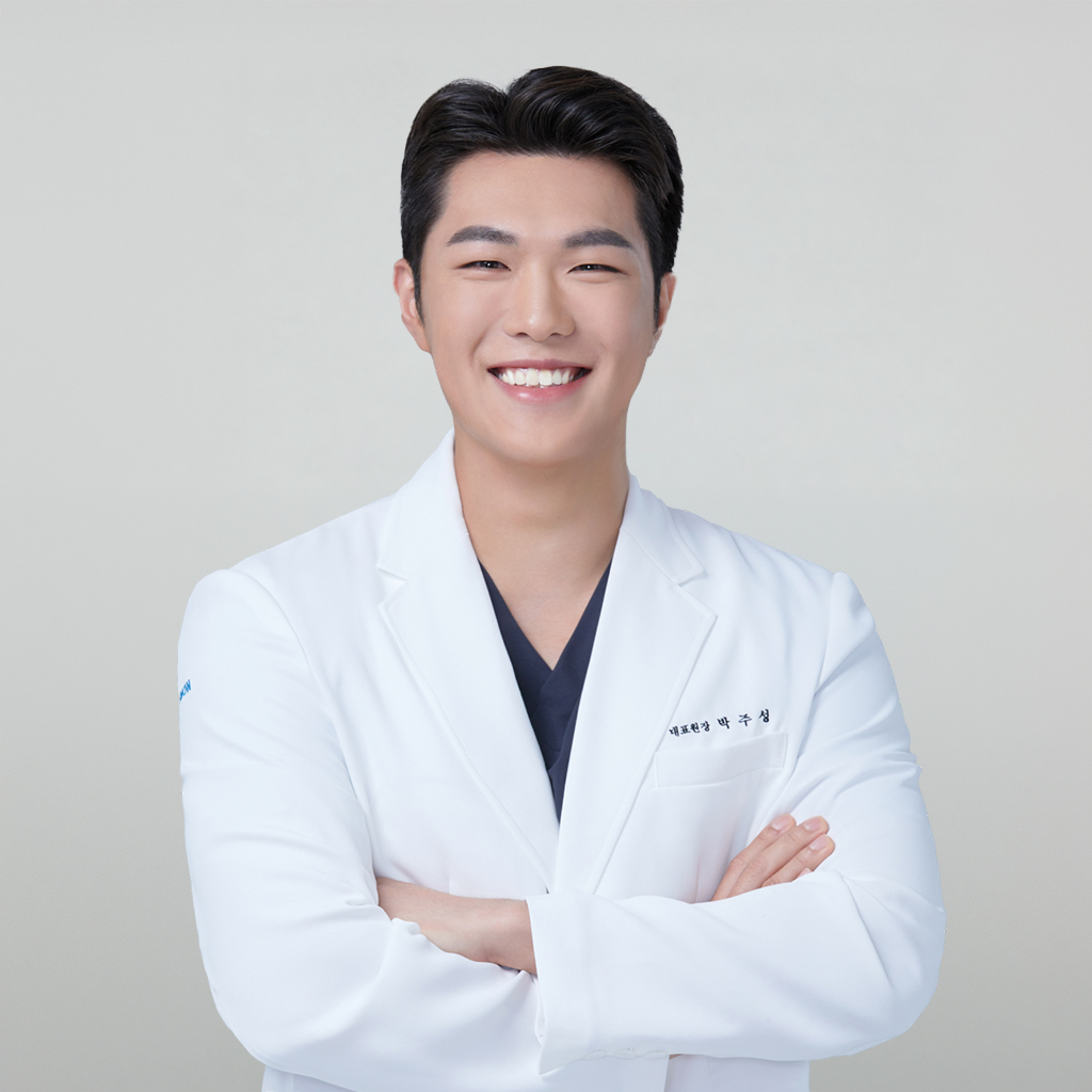 박주성 대표원장 IMAGE