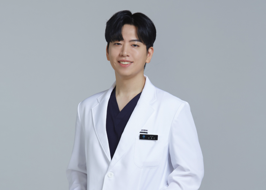 Dr. Kim Yeong San 代表院长 IMAGE